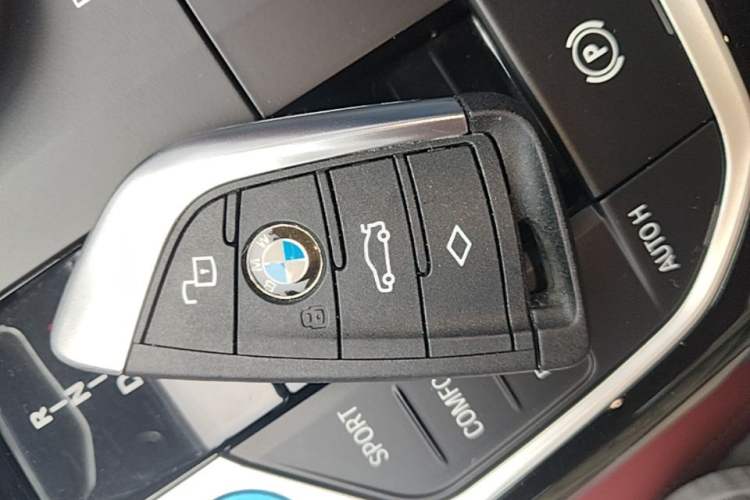 Used BMW i3 2024 eDrive 35 L Interior 1