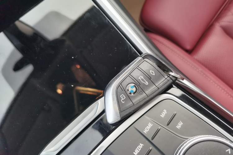 Used BMW i3 2024 eDrive 35 L Interior 1