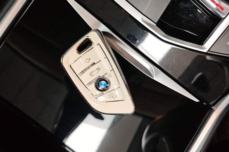 Used BMW i3 2024 eDrive 35 L Interior 1