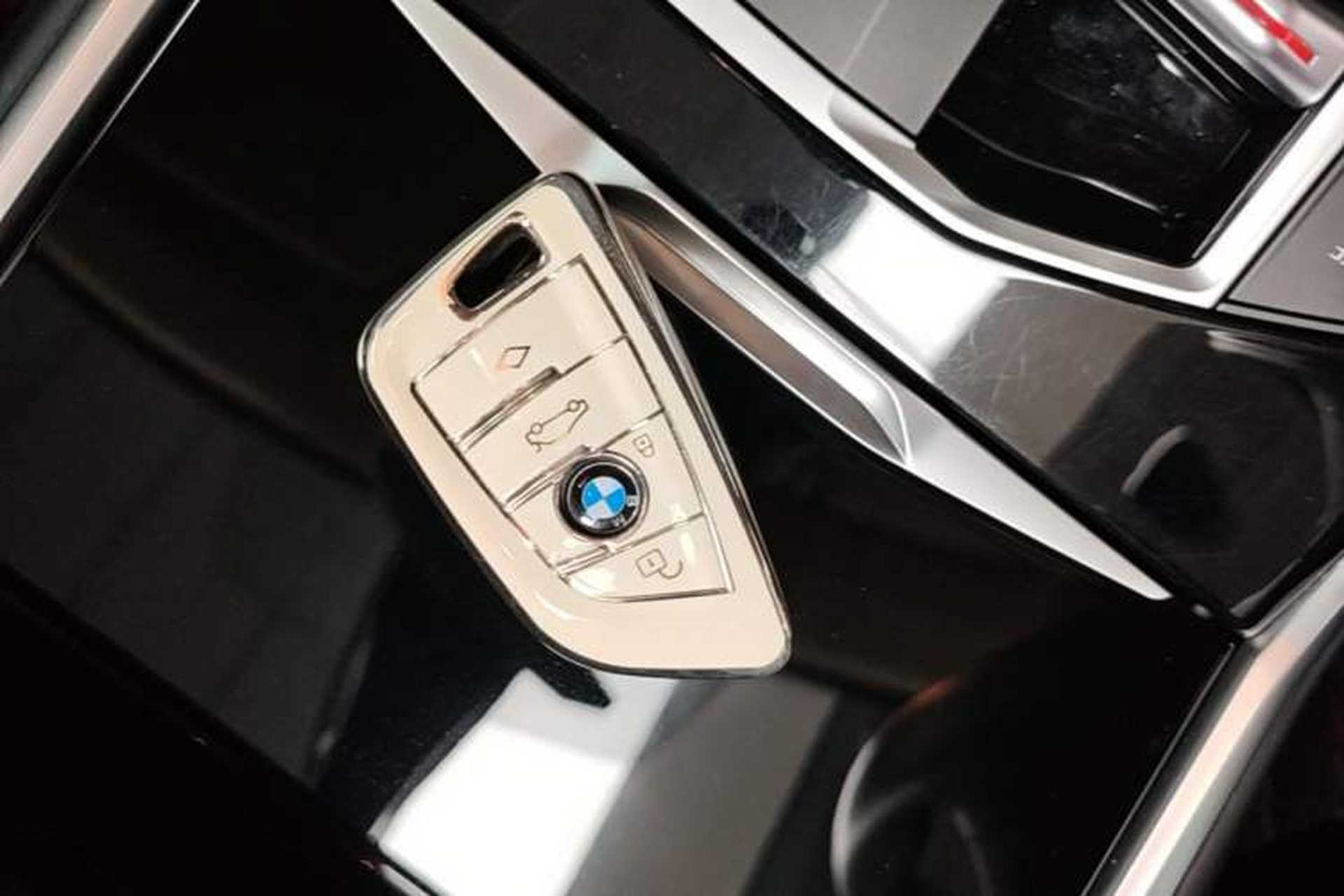 Used BMW i3 2024 eDrive 35 L Interior 1