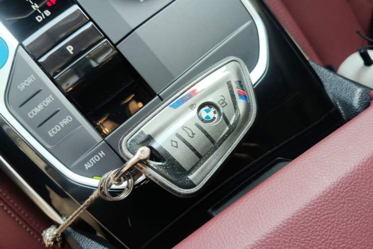 Used BMW i3 2024 eDrive 35 L Interior 1