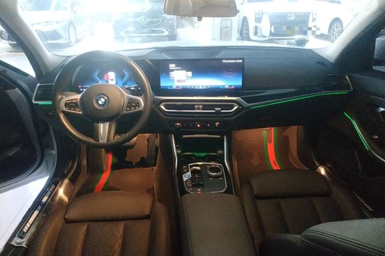 Used BMW i3 2024 eDrive 35 L Interior 2