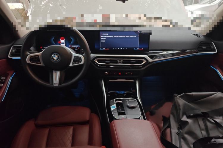 Used BMW i3 2024 eDrive 35 L Interior 2