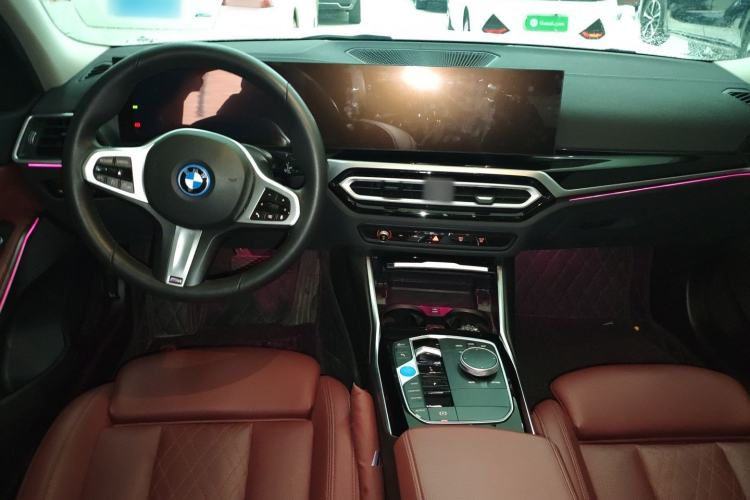 Used BMW i3 2024 eDrive 35 L Interior 2