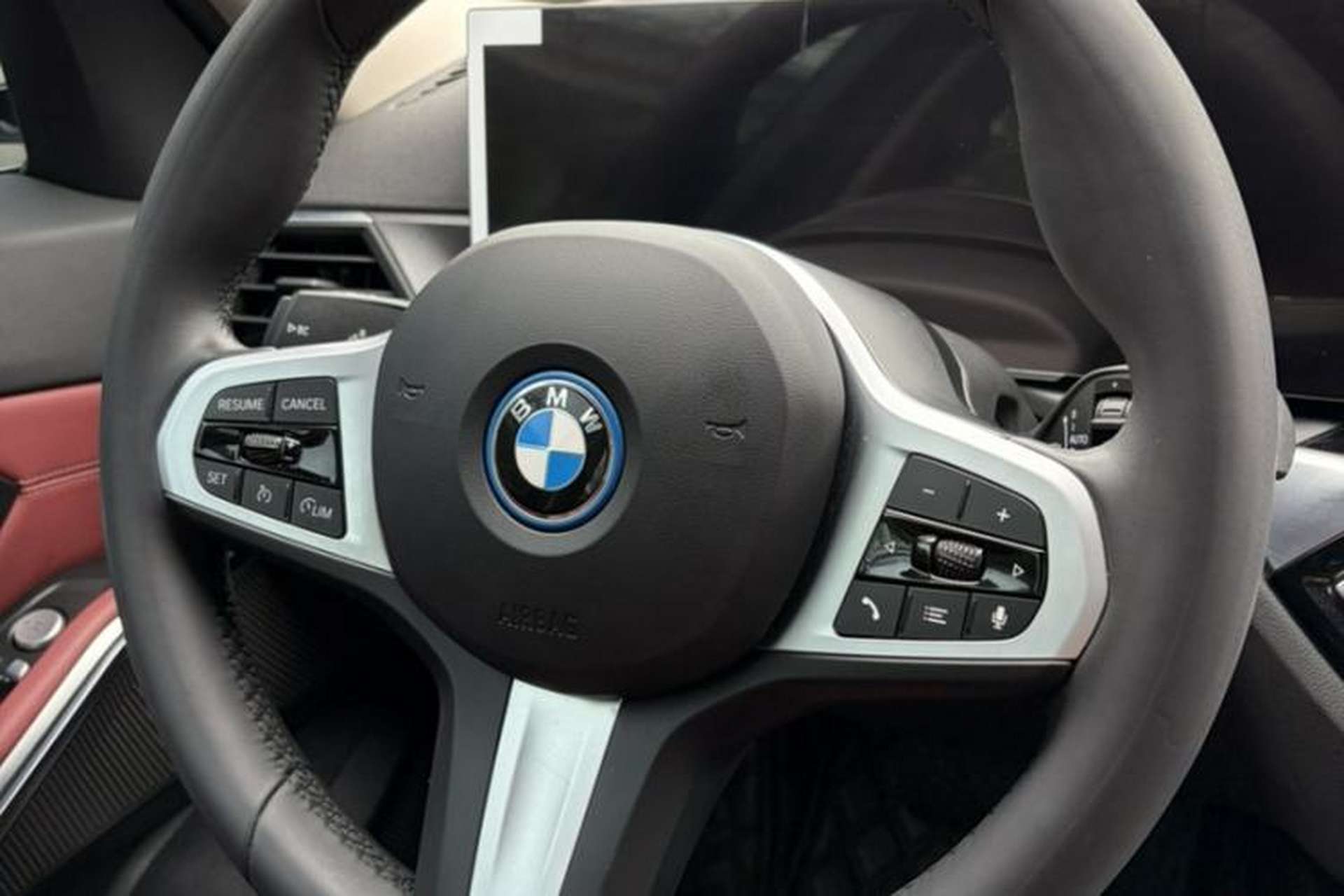 Used BMW i3 2024 eDrive 35 L Interior 5