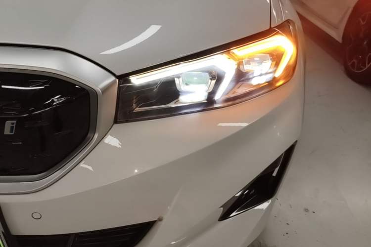 Used BMW i3 2024 eDrive 35 L Left Front Headlight