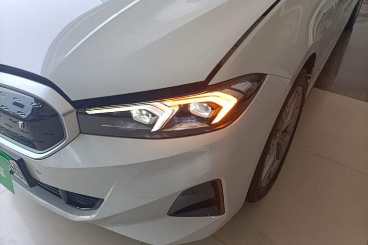 Used BMW i3 2024 eDrive 35 L Left Front Headlight