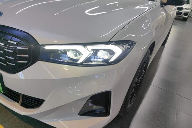 Used BMW i3 2024 eDrive 40 L Midnight Edition Left Front Headlight