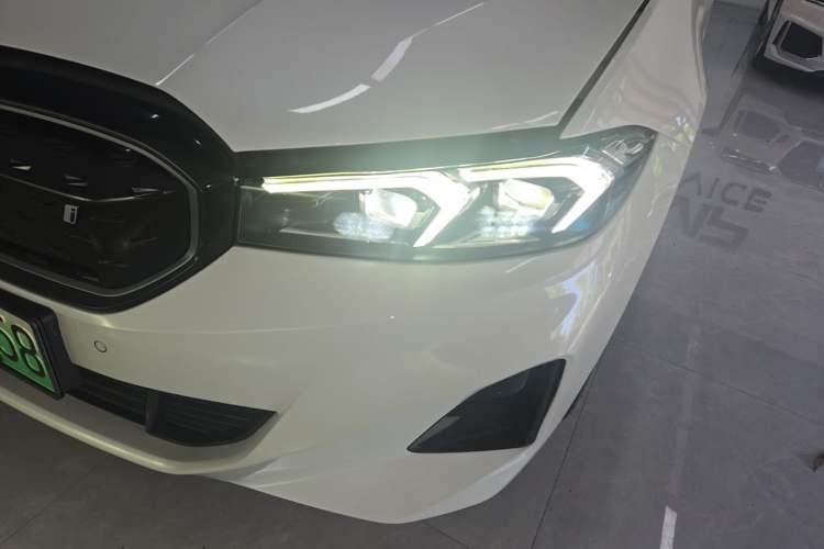 Used BMW i3 2024 eDrive 35 L Left Front Headlight