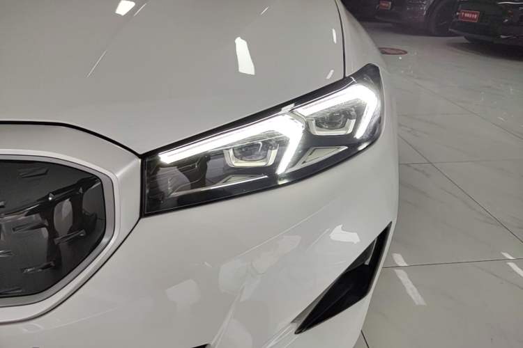 Used BMW i3 2024 eDrive 35 L Left Front Headlight