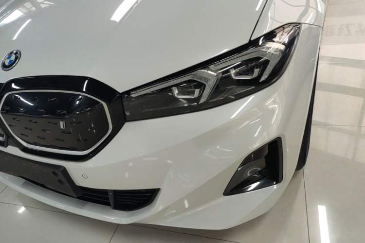 Used BMW i3 2024 eDrive 40 L Midnight Edition Left Front Headlight