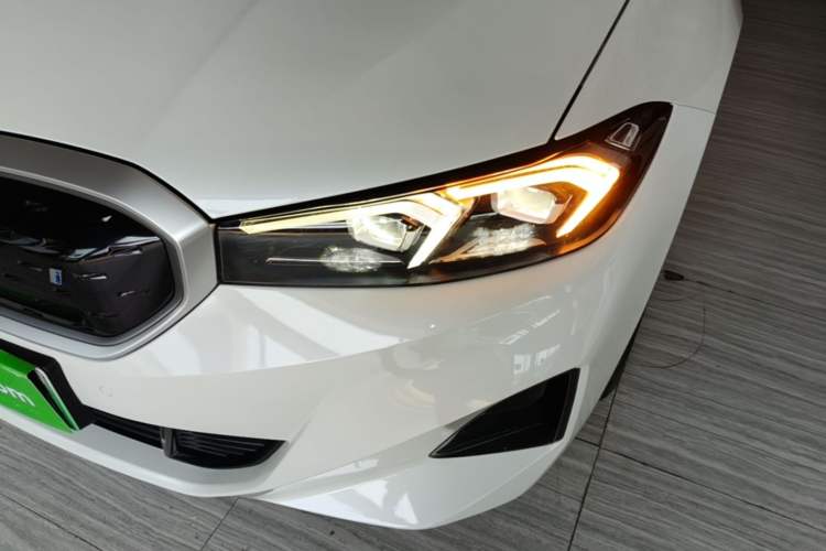 Used BMW i3 2024 eDrive 35 L Left Front Headlight
