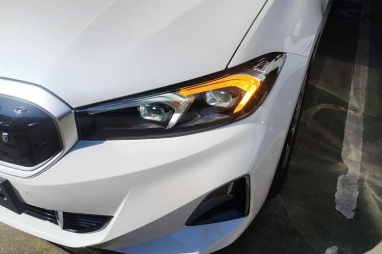 Used BMW i3 2024 eDrive 35 L Left Front Headlight