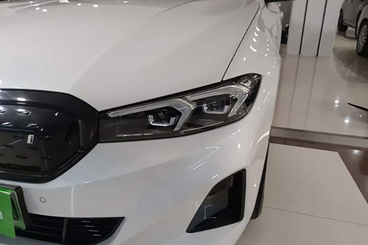 Used BMW i3 2024 eDrive 35 L Left Front Headlight