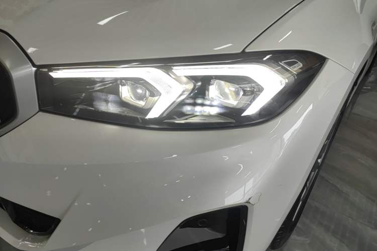 Used BMW i3 2024 eDrive 35 L Left Front Headlight
