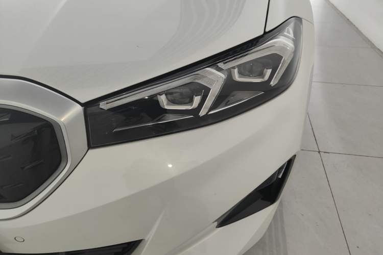 Used BMW i3 2024 eDrive 35 L Left Front Headlight