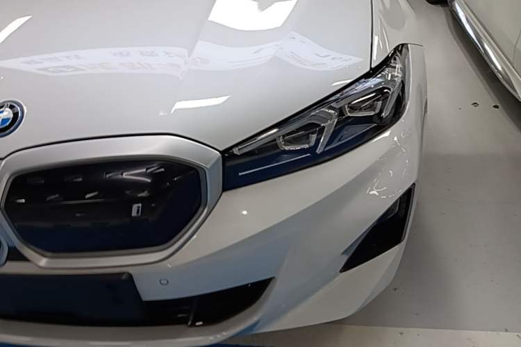 Used BMW i3 2024 eDrive 35 L Left Front Headlight