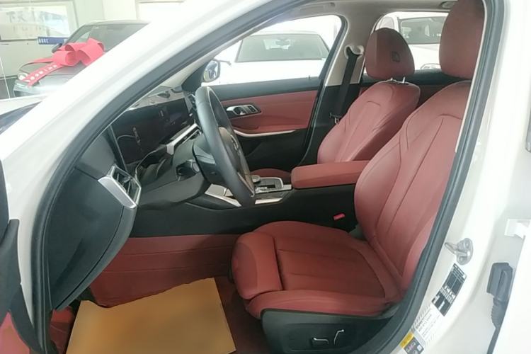 Used BMW i3 2024 eDrive 35 L Left Front Seat