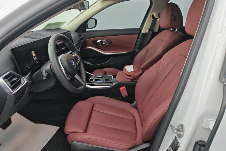 Used BMW i3 2024 eDrive 35 L Left Front Seat