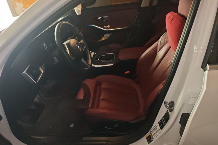 Used BMW i3 2024 eDrive 35 L Left Front Seat