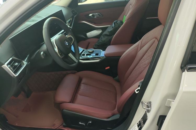 Used BMW i3 2024 eDrive 35 L Left Front Seat