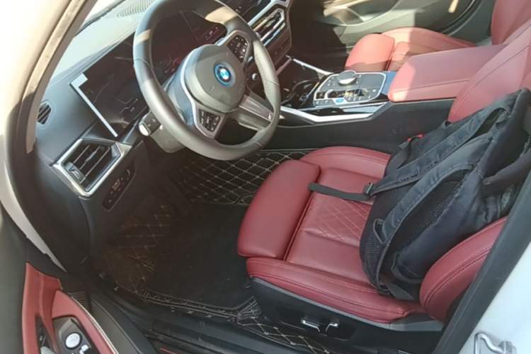 Used BMW i3 2024 eDrive 35 L Left Front Seat