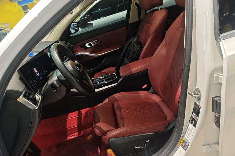 Used BMW i3 2024 eDrive 35 L Left Front Seat