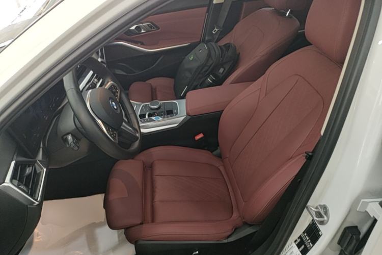 Used BMW i3 2024 eDrive 40 L Midnight Sports Package Left Front Seat