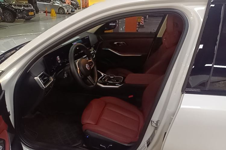 Used BMW i3 2024 eDrive 35 L Left Front Seat