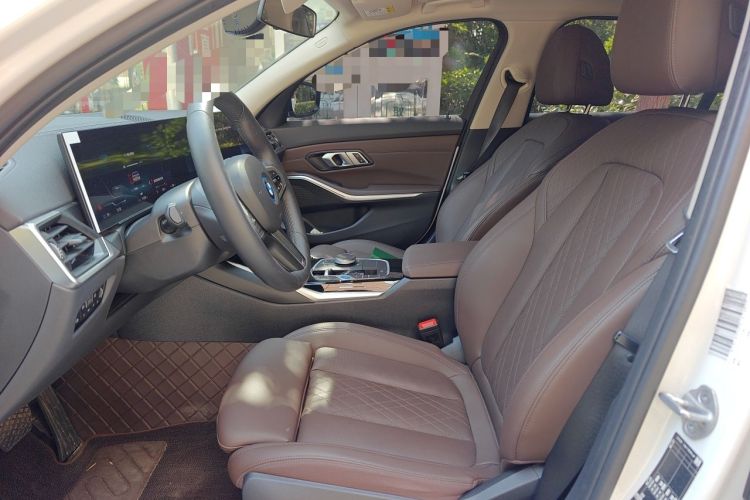 Used BMW i3 2024 eDrive 35 L Left Front Seat