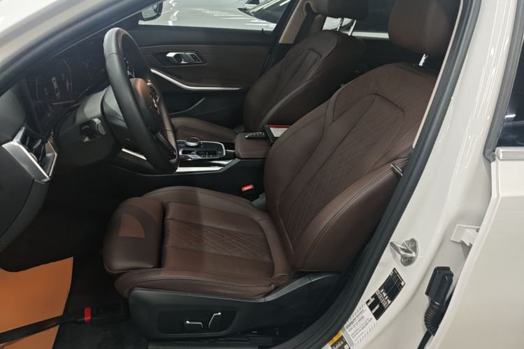 Used BMW i3 2024 eDrive 35 L Left Front Seat