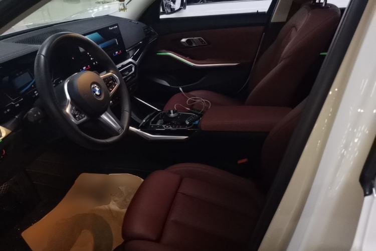 Used BMW i3 2024 eDrive 35 L Left Front Seat