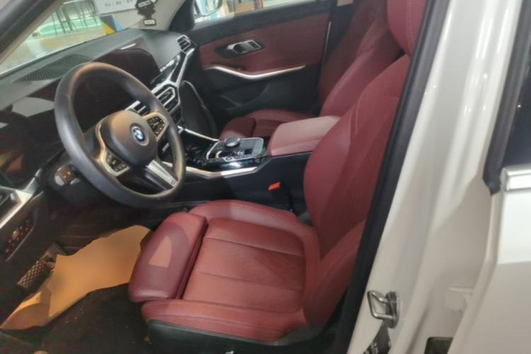 Used BMW i3 2024 eDrive 35 L Left Front Seat