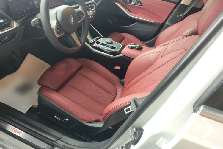 Used BMW i3 2024 eDrive 35 L Left Front Seat