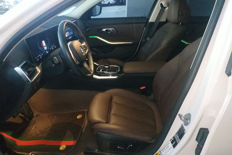 Used BMW i3 2024 eDrive 35 L Left Front Seat