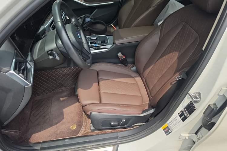Used BMW i3 2024 eDrive 35 L Left Front Seat
