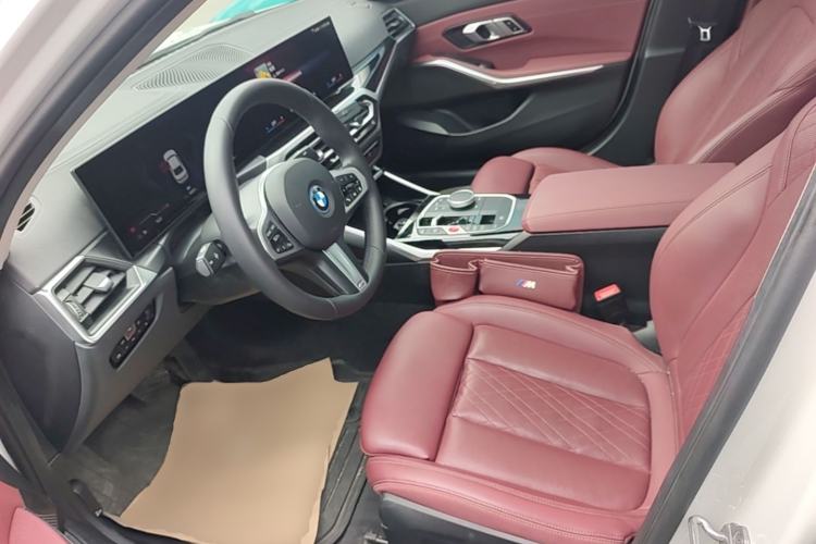 Used BMW i3 2024 eDrive 35 L Left Front Seat