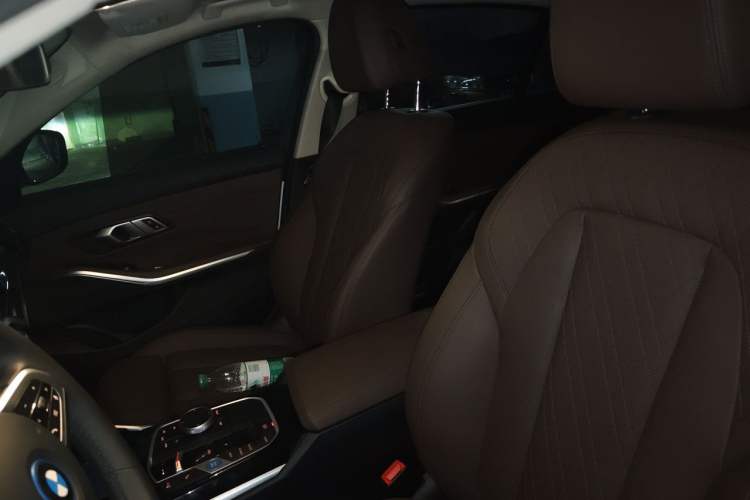Used BMW i3 2024 eDrive 35 L Left Front Seat