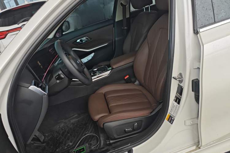 Used BMW i3 2024 eDrive 35 L Left Front Seat