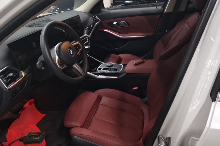 Used BMW i3 2024 eDrive 35 L Left Front Seat