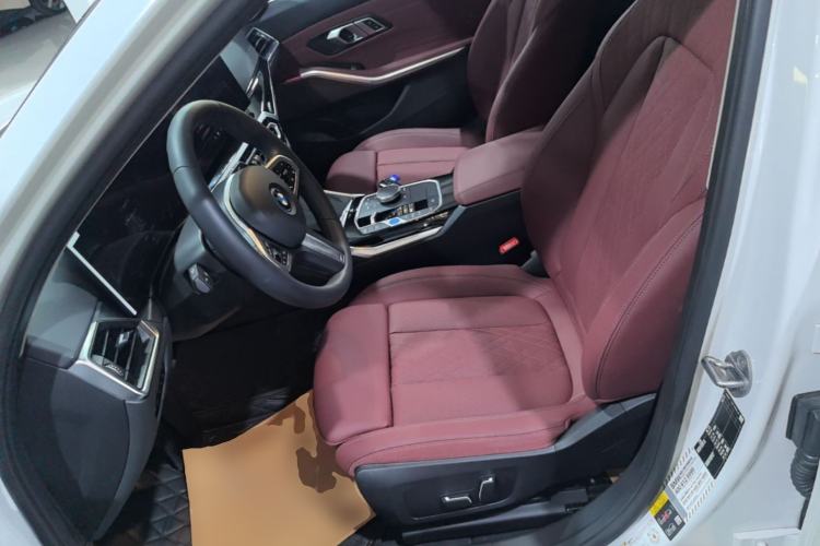 Used BMW i3 2024 eDrive 35 L Left Front Seat