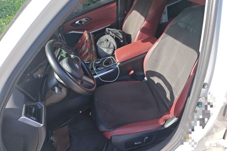 Used BMW i3 2024 eDrive 35 L Left Front Seat