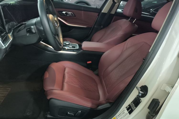 Used BMW i3 2024 eDrive 35 L Left Front Seat