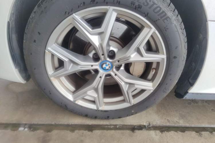 Used BMW i3 2024 eDrive 35 L Left Front Wheel Hub