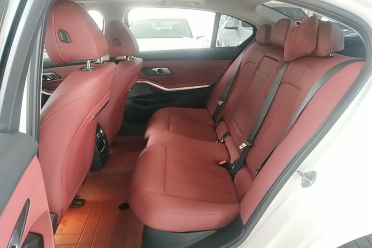 Used BMW i3 2024 eDrive 35 L Left Rear Seat