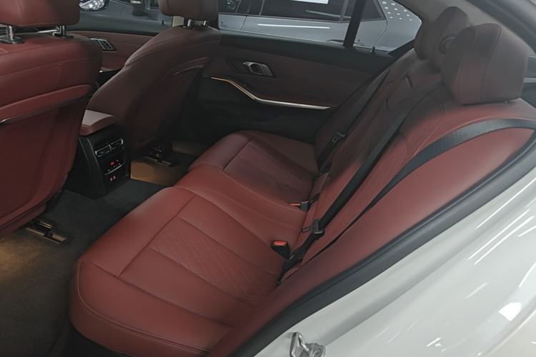 Used BMW i3 2024 eDrive 35 L Left Rear Seat