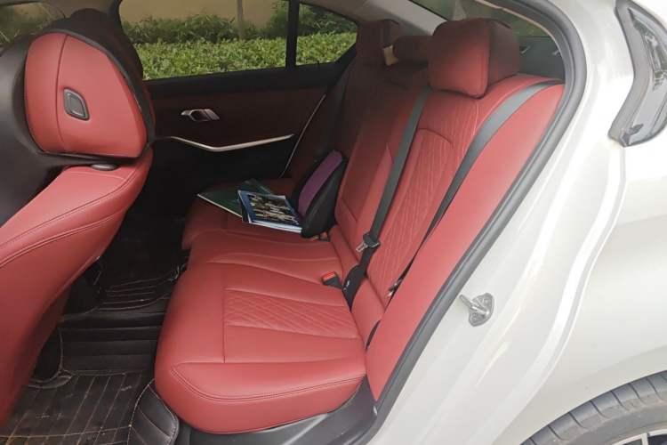 Used BMW i3 2024 eDrive 40 L Midnight Edition Left Rear Seat