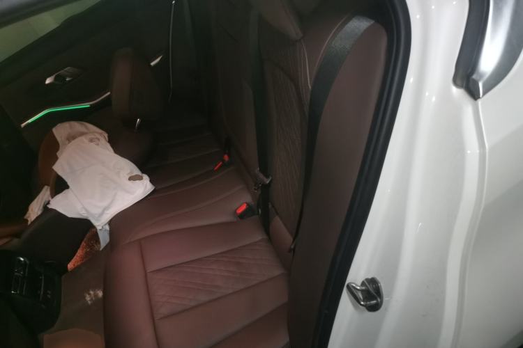 Used BMW i3 2024 eDrive 35 L Left Rear Seat