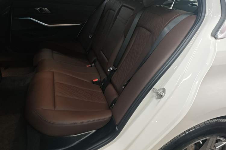 Used BMW i3 2024 eDrive 35 L Left Rear Seat