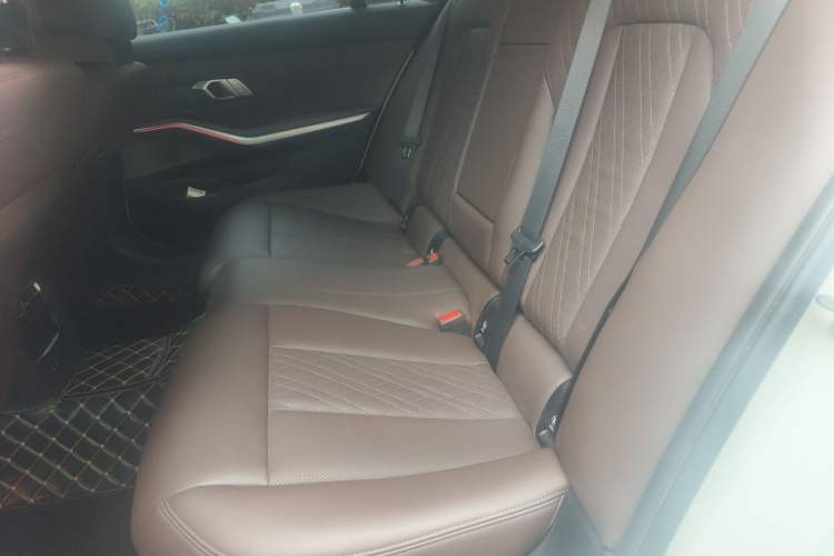 Used BMW i3 2024 eDrive 35 L Left Rear Seat